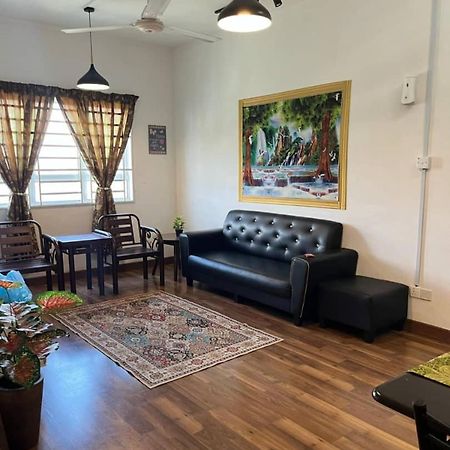 Anggerik Camelia Homestay Apartment Ladang Tok Pelam Kuala Terengganu Exteriör bild